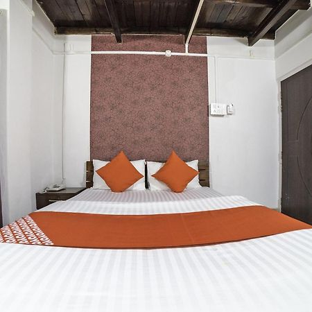 Hotel O Highland Manor Guwahati Eksteriør billede
