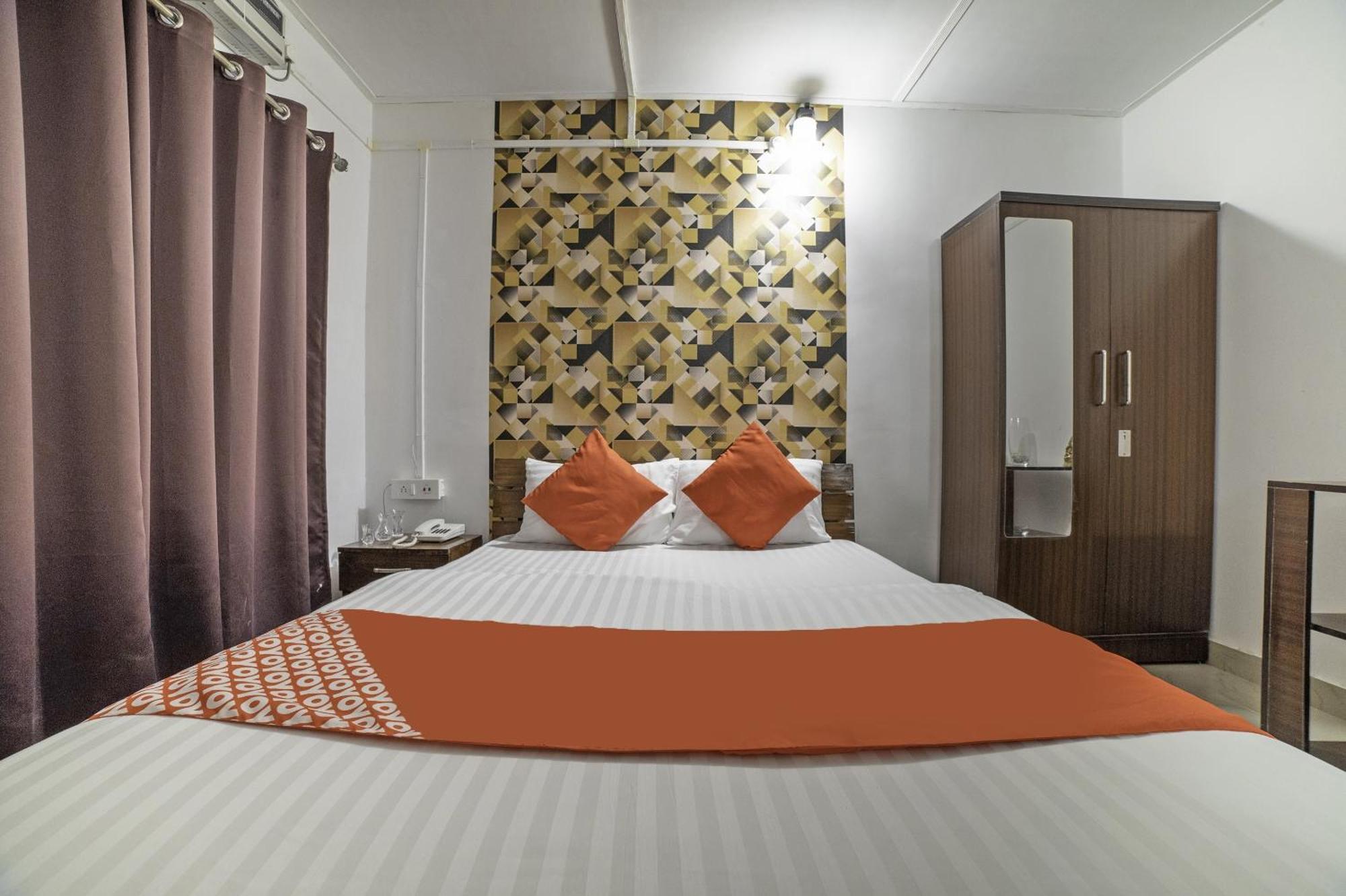 Hotel O Highland Manor Guwahati Eksteriør billede