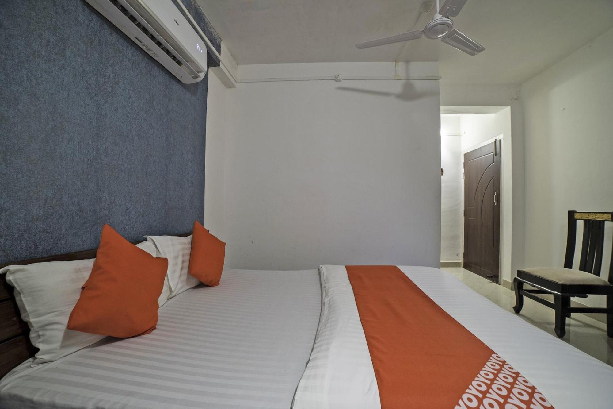 Hotel O Highland Manor Guwahati Eksteriør billede